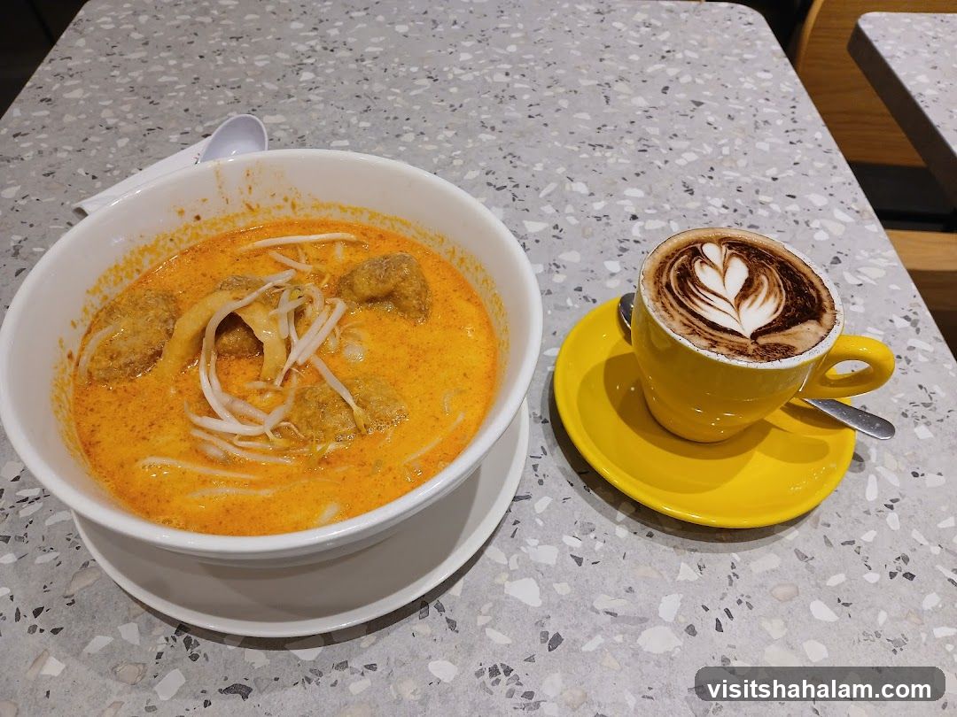 Laksa and Latte