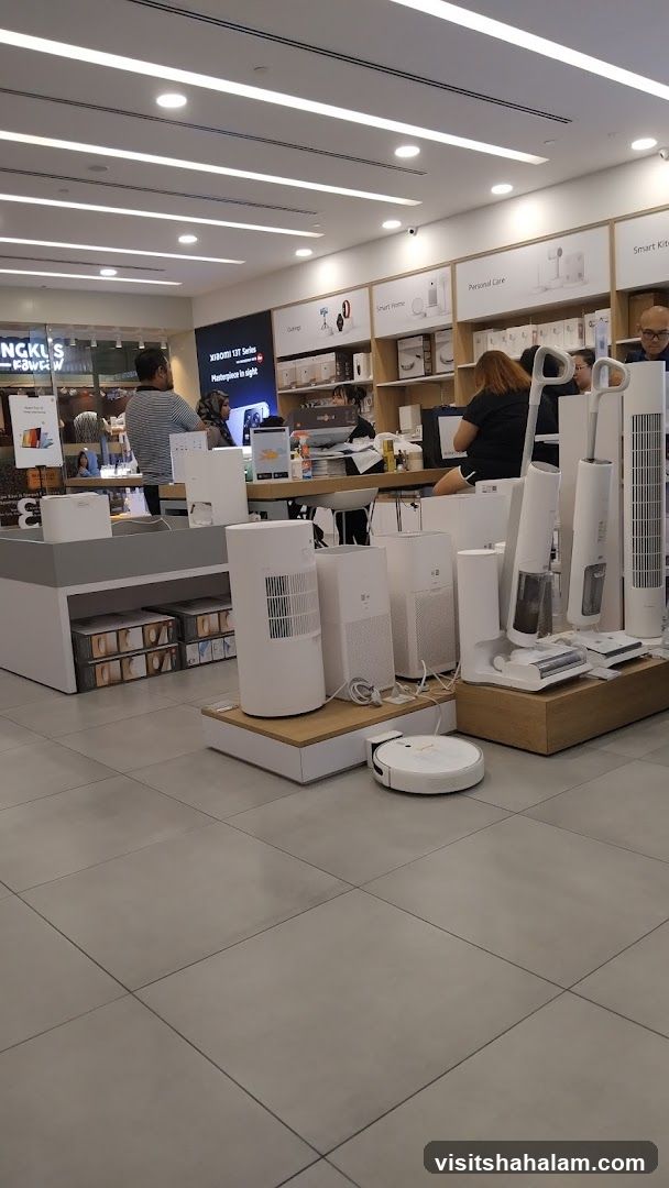 Electronics Store Display