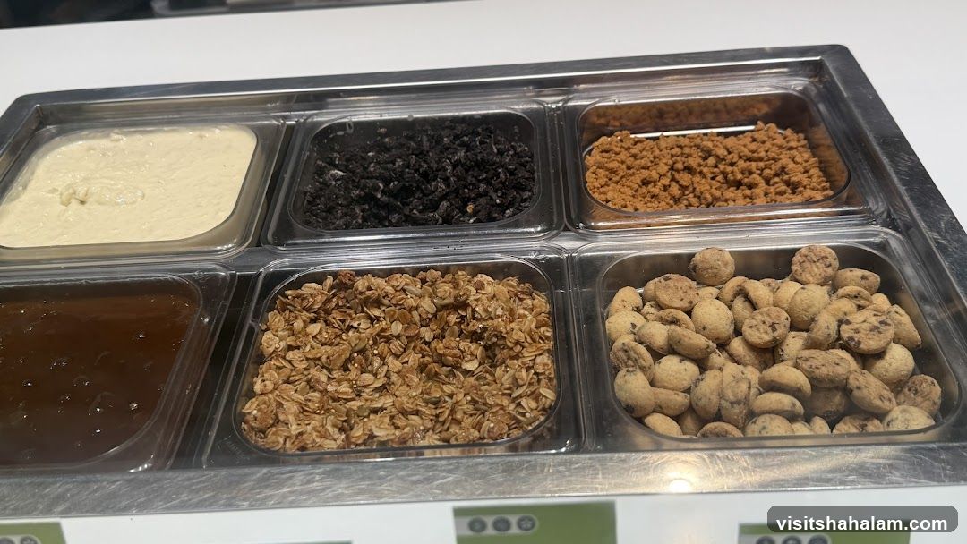 Toppings Bar