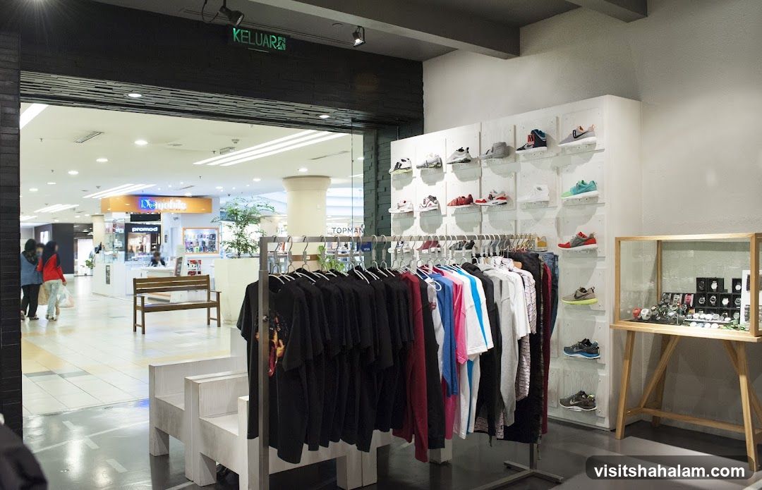 Clothing and Shoe Store Interior