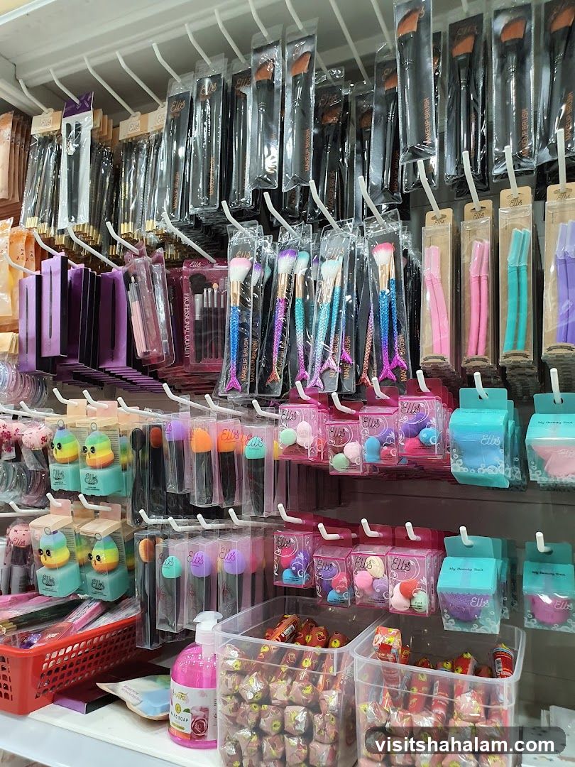 Makeup Brushes and Beauty Blenders