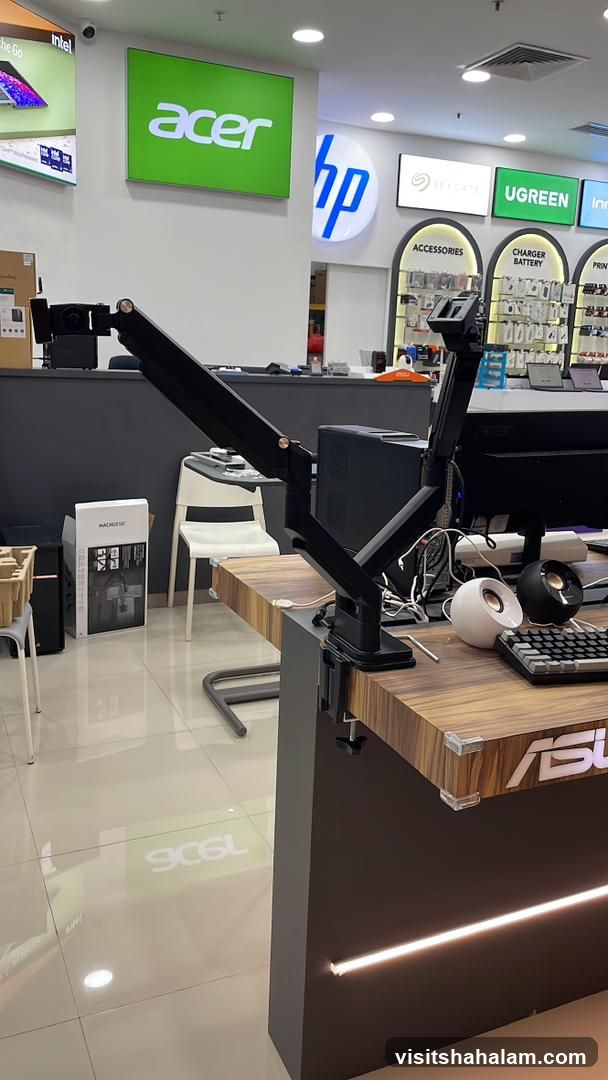 Computer Store Display