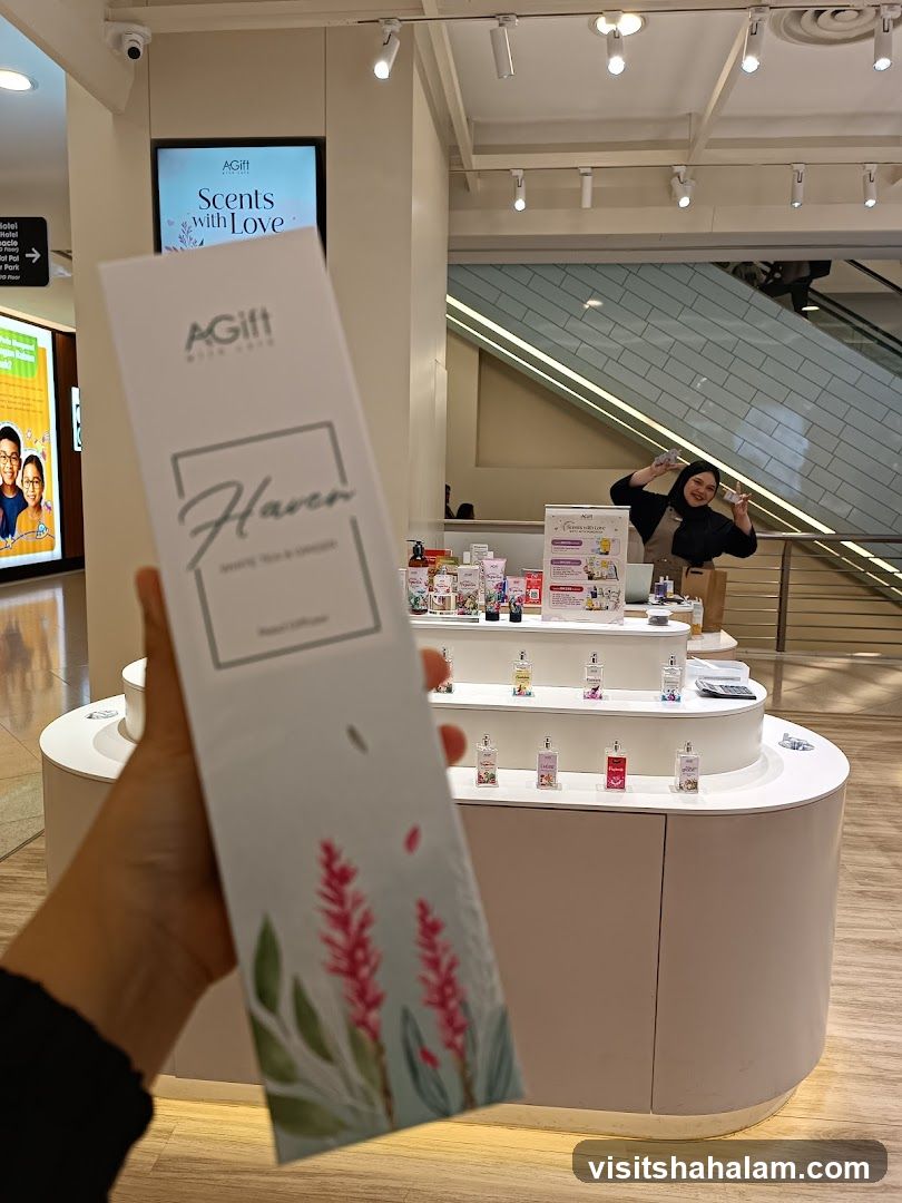 AGift Scents with Love Display