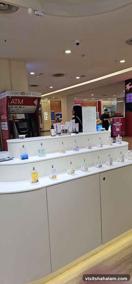 Perfume Display