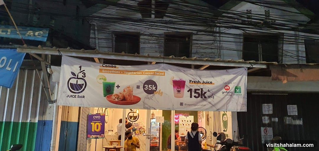 Juice Bar Exterior