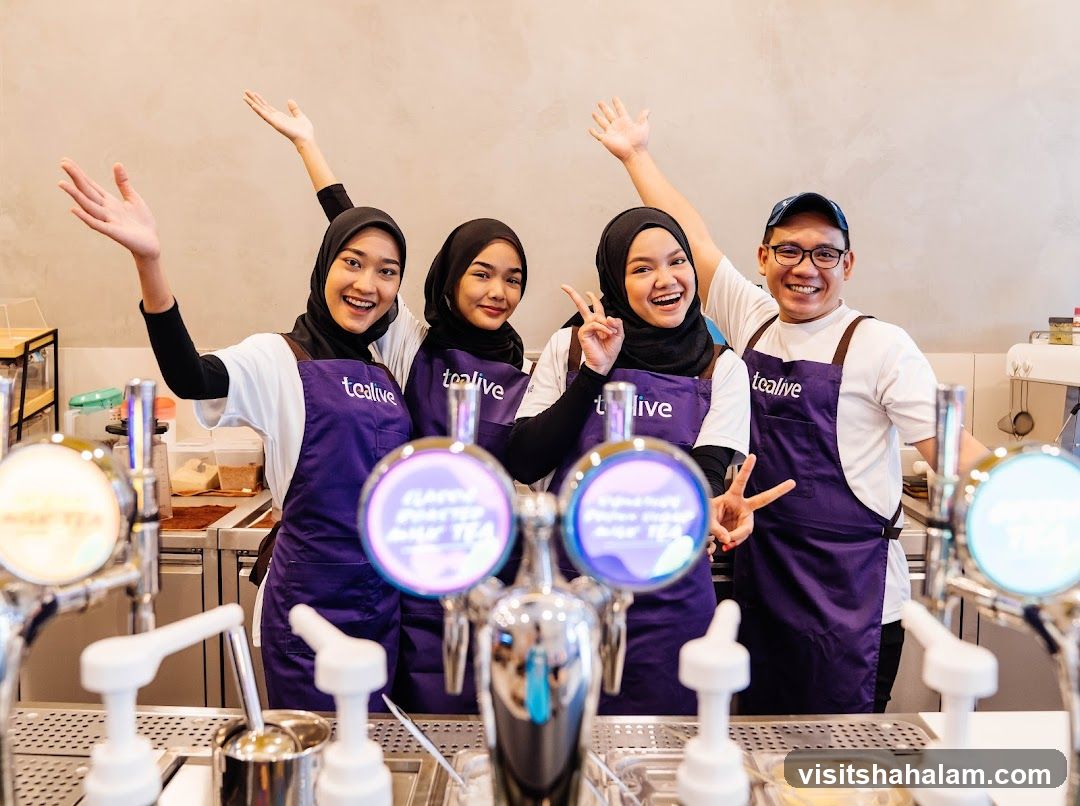 Tealive Staff