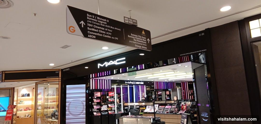 MAC Storefront