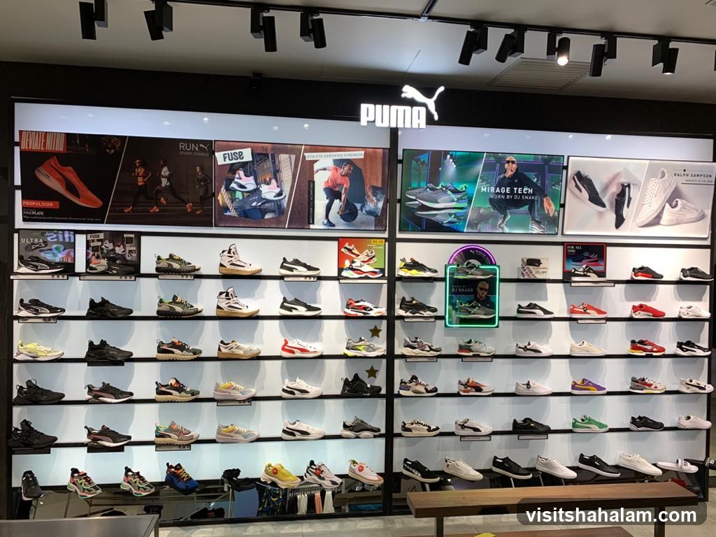 Puma Store Display