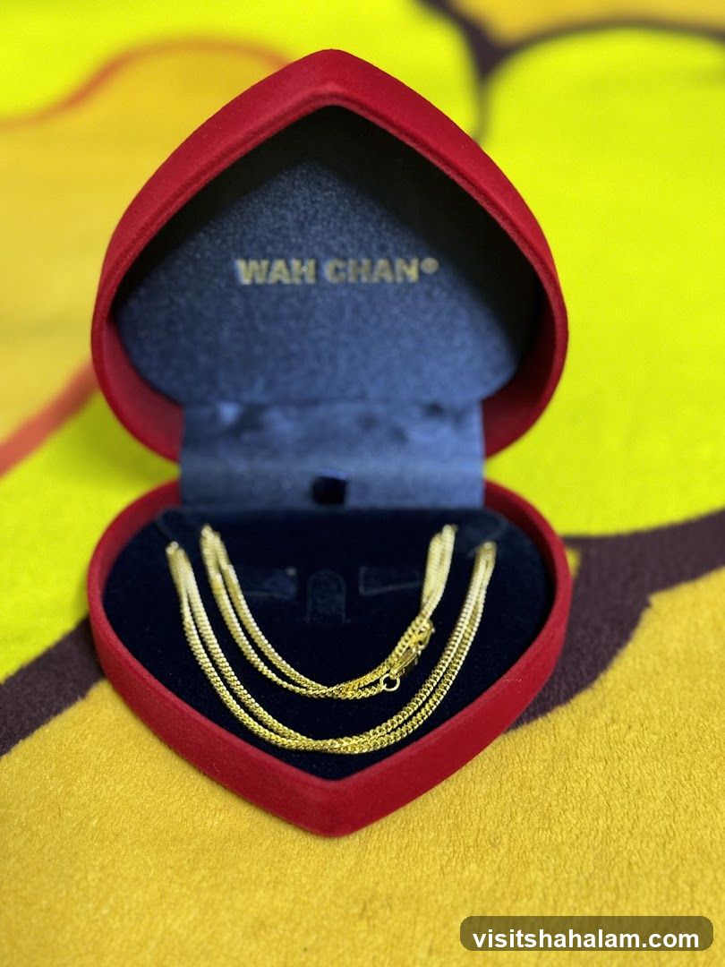 Gold Necklace in Heart-Shaped Box
