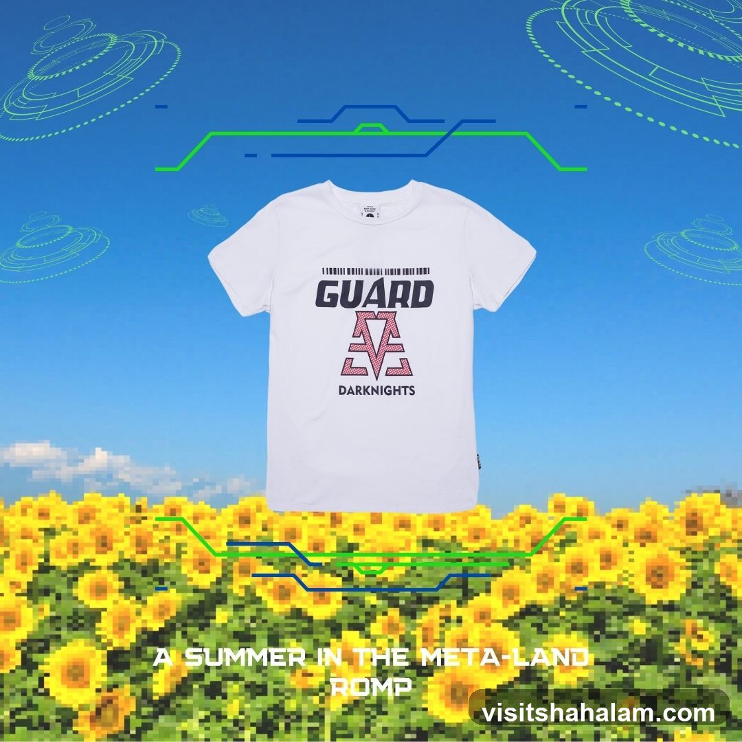 T-shirt with "GUARD DARKNIGHTS" logo