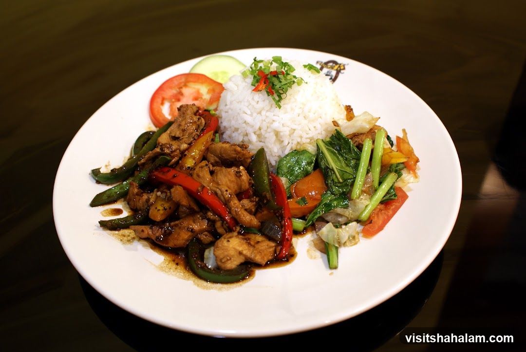 Stir-fried meat with rice