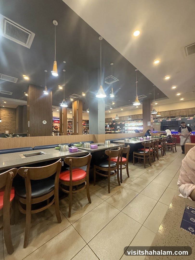 Restaurant Dining Area