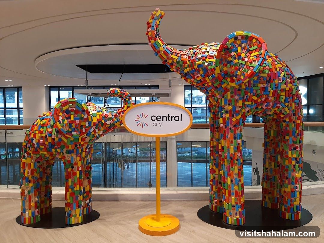 Elephant Sculptures with Central i-City Sign