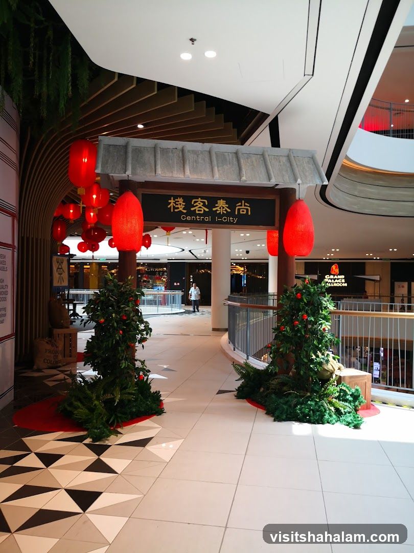 Mall Entrance Decoration