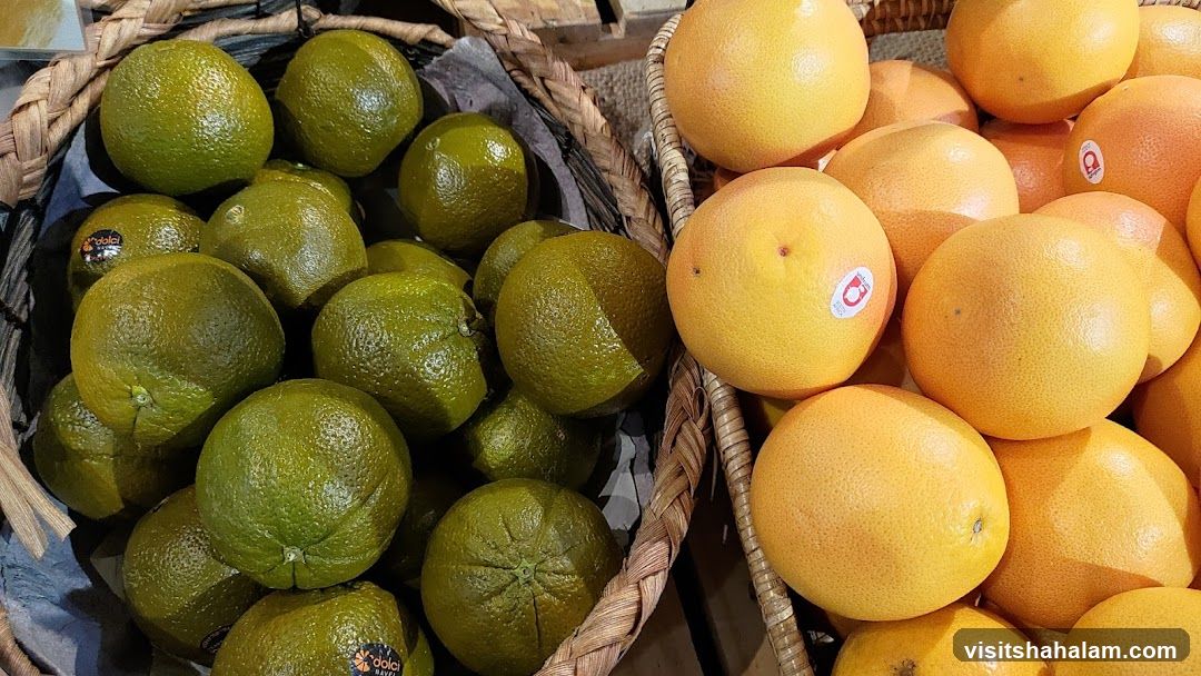 Oranges and Grapefruits