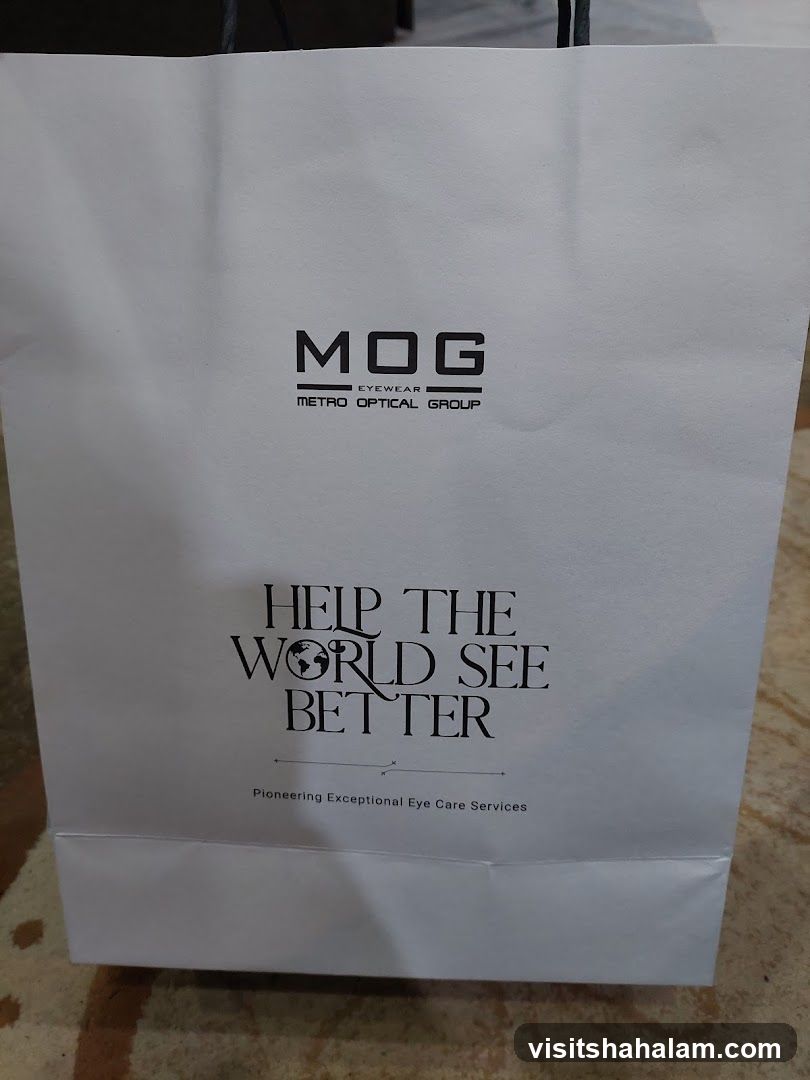Shopping Bag with Logo and Slogan