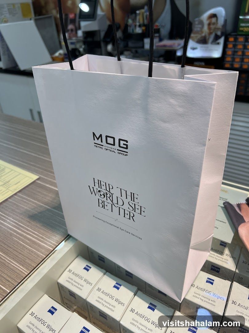 MOG Eyewear Shopping Bag