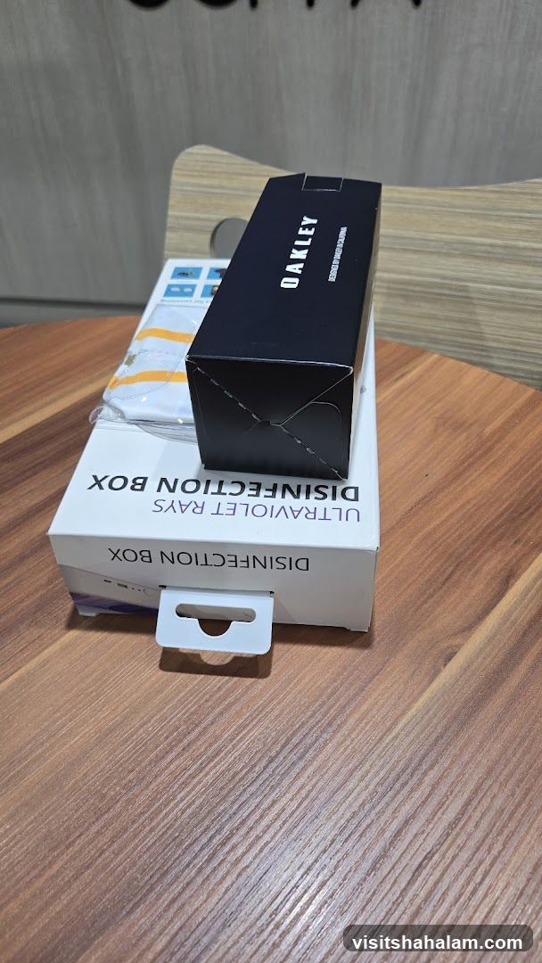 Oakley Disinfection Box