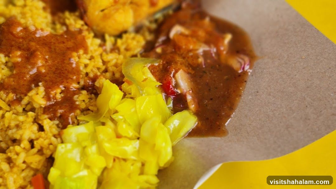 Curry Rice with Cabbage