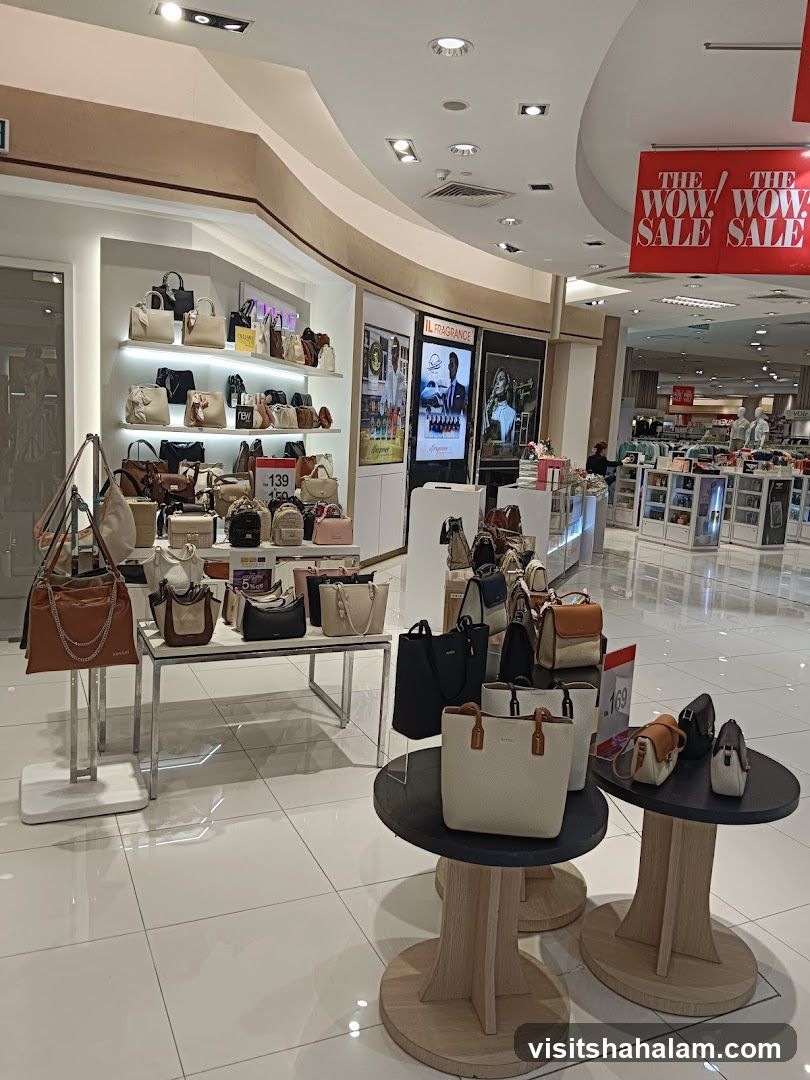 Handbag Display