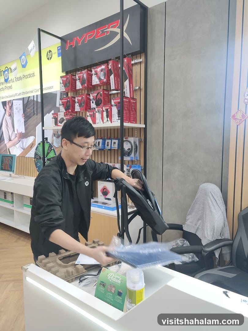 Electronics Store Display