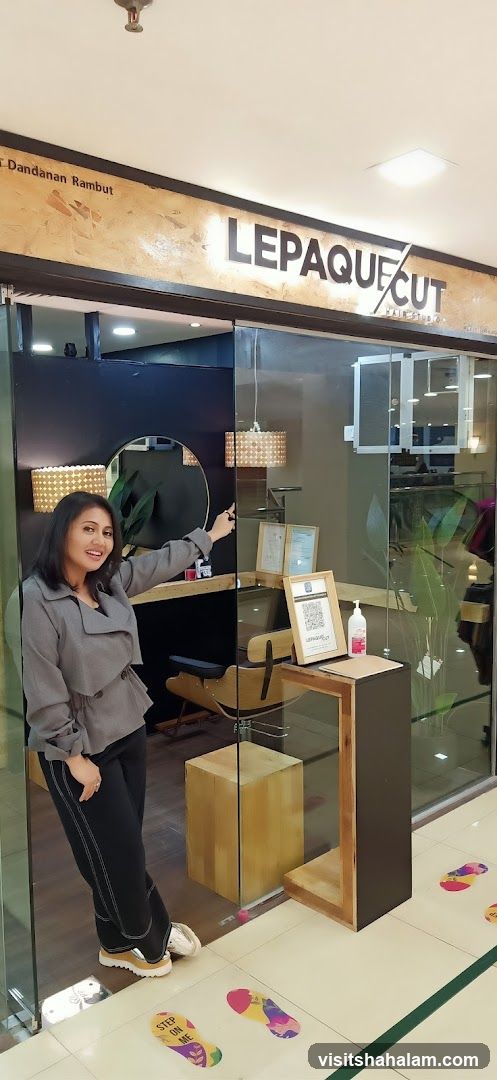 Lepaque Cut Salon Muslimah