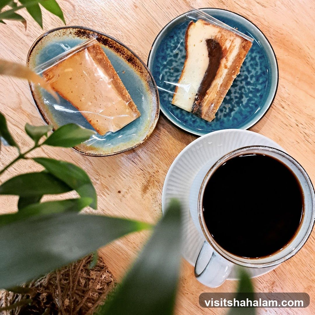 Coffee and Cake Slices