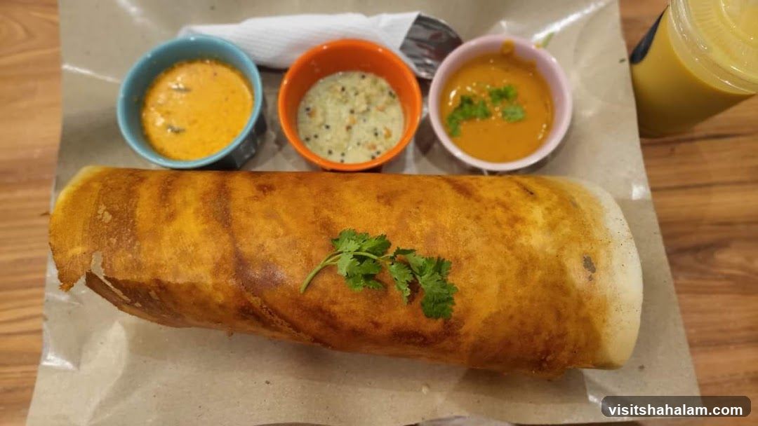 Dosa with Chutneys and Drink