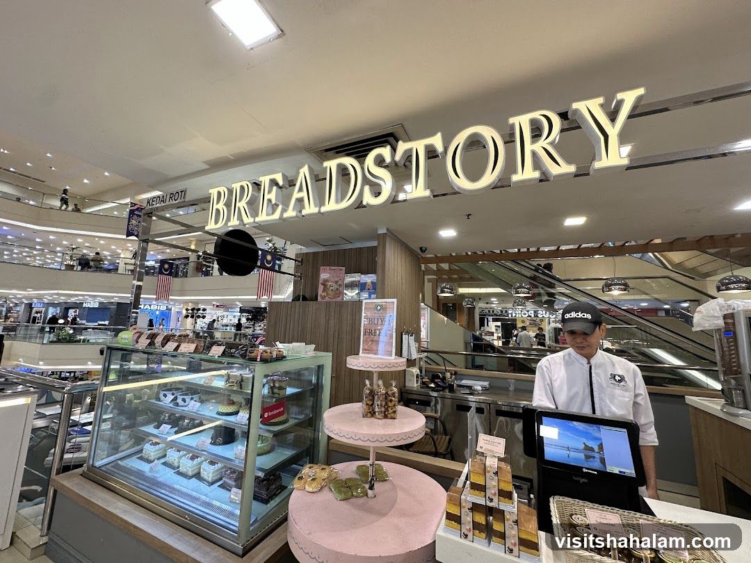 Breadstory Bakery Counter