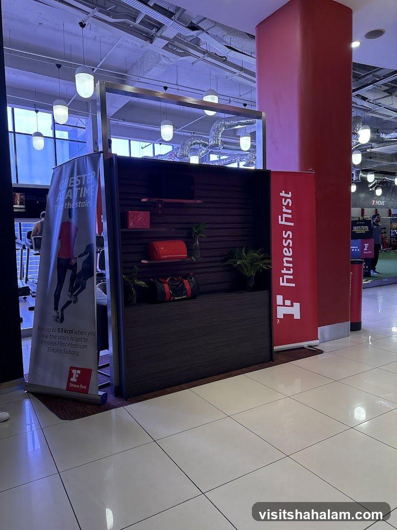 Fitness First Display