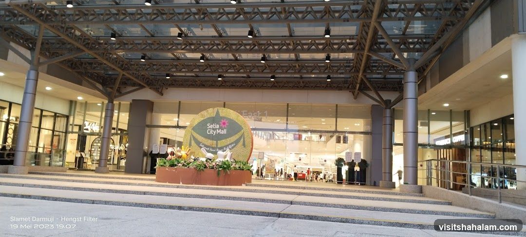Setia City Mall Entrance