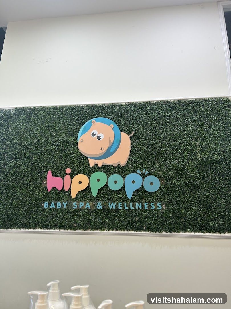 Hippopo Baby Spa & Wellness Sign