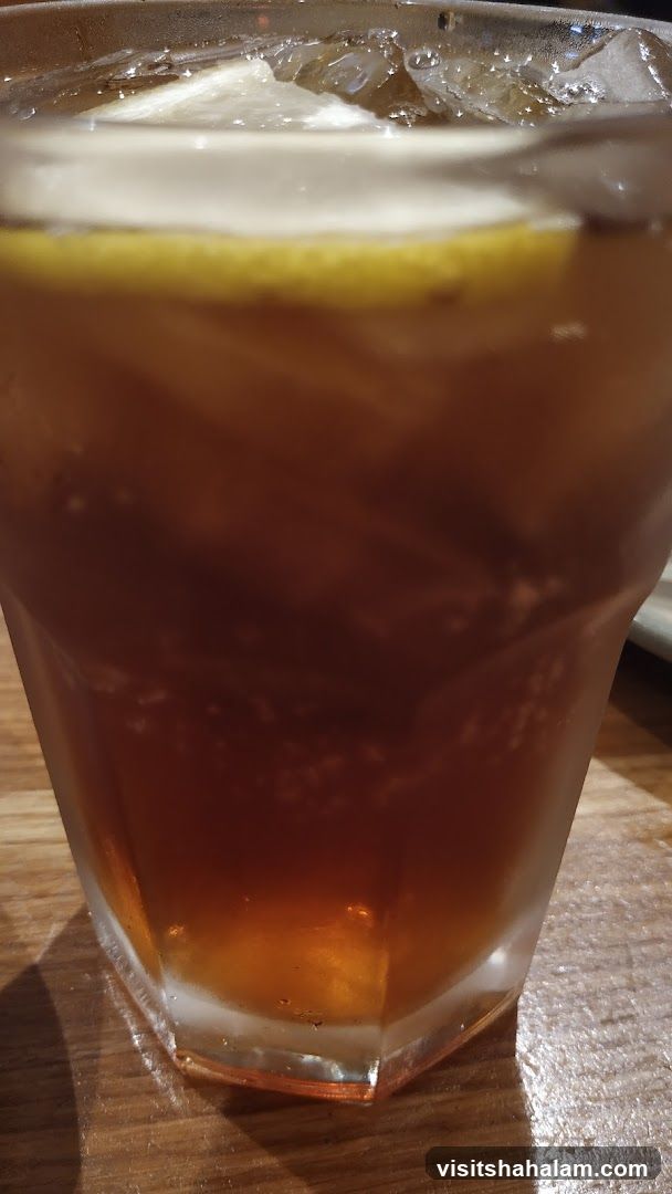 Iced Tea with Lemon