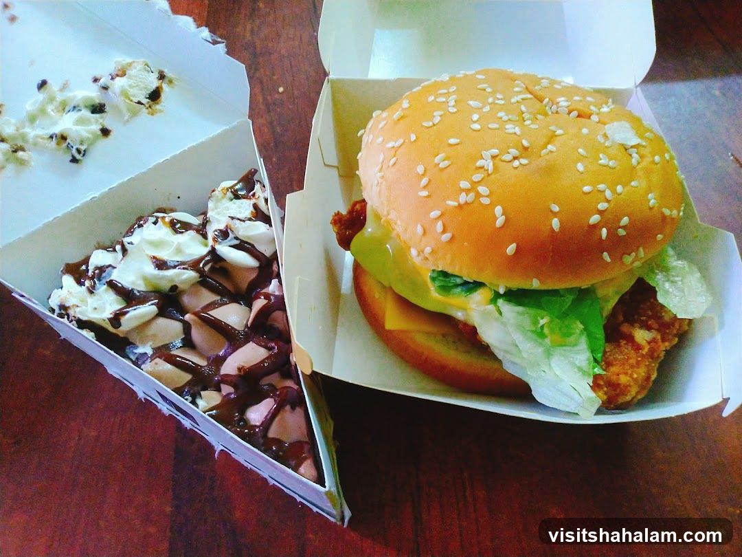 Burger and dessert