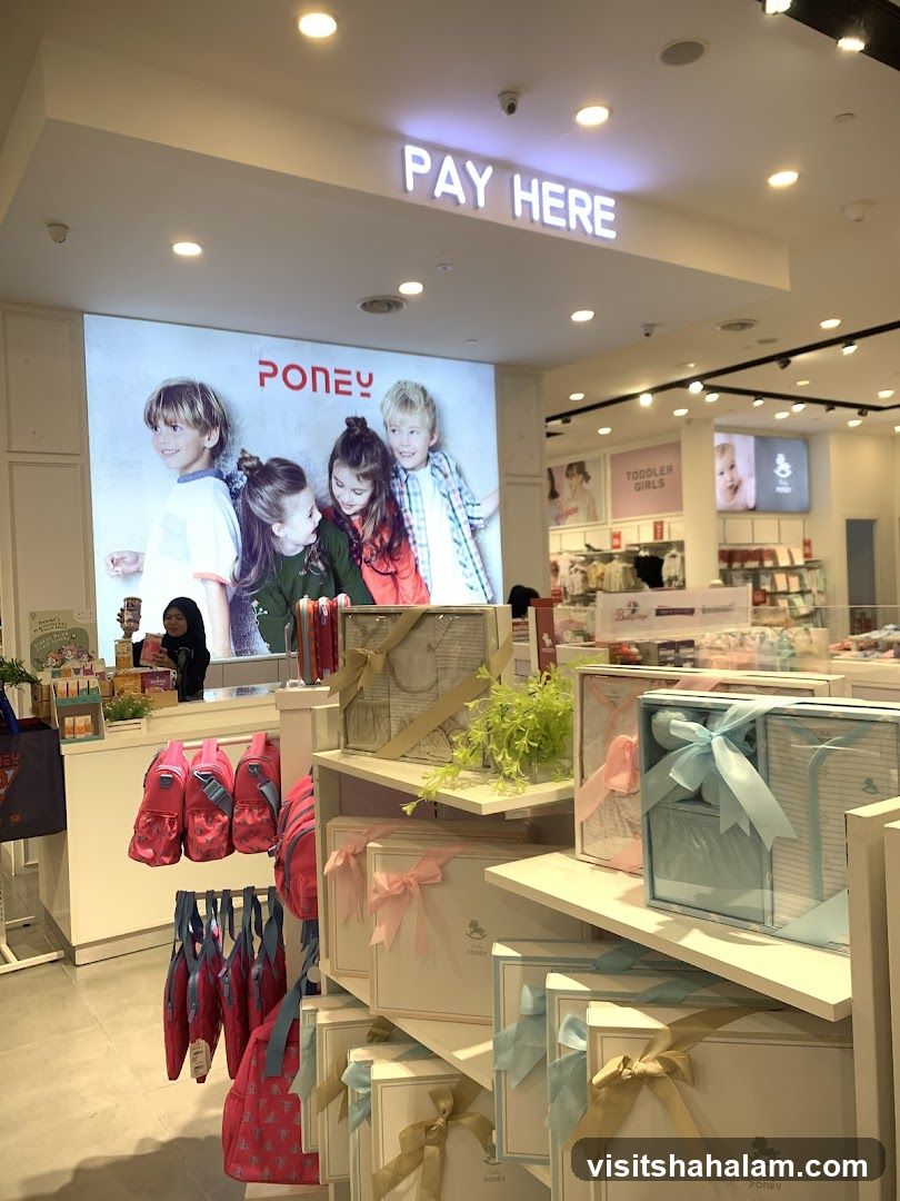 Poney Store Interior