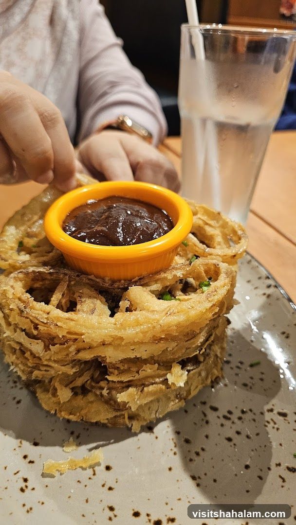 Onion Rings with Dip