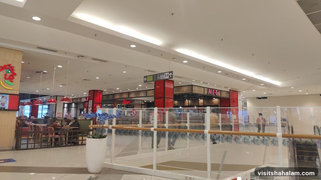 Food court with KFC and other eateries