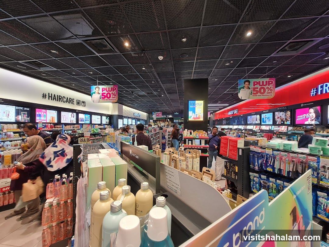 Cosmetics and Personal Care Store
