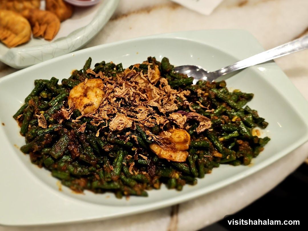 Stir-fried Long Beans with Shrimp