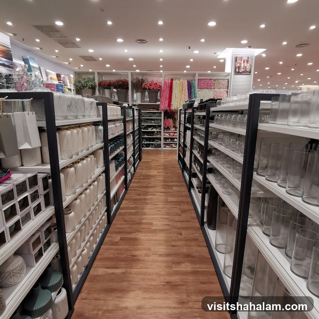Home Decor Aisle