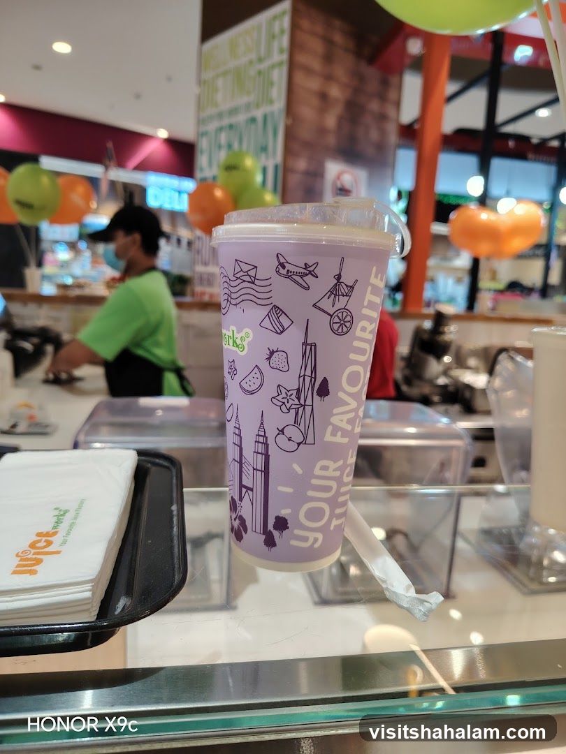 Juice cup with illustrations