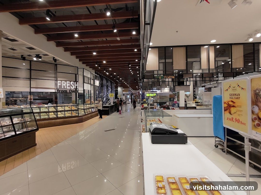 Bakery aisle in a supermarket