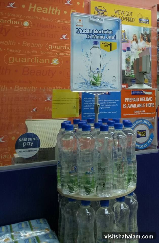 Promotional display with bottled water