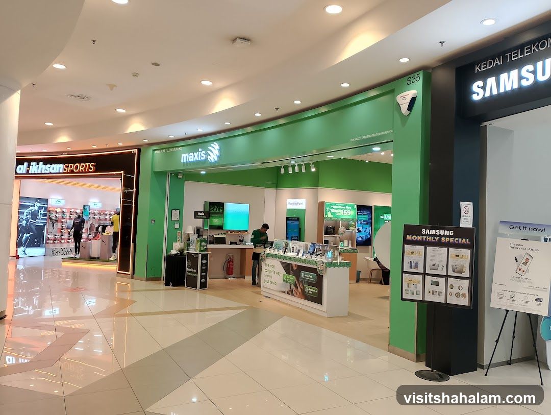 Maxis and Samsung Stores