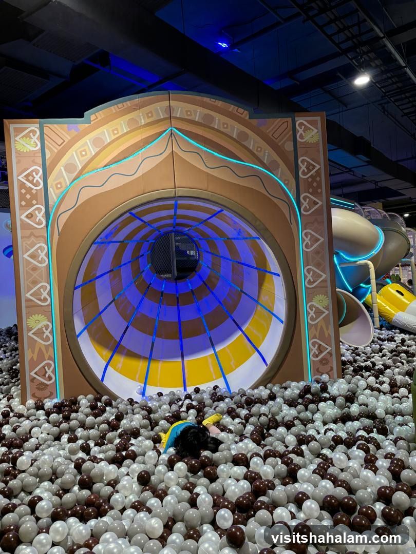 Indoor Playground Ball Pit