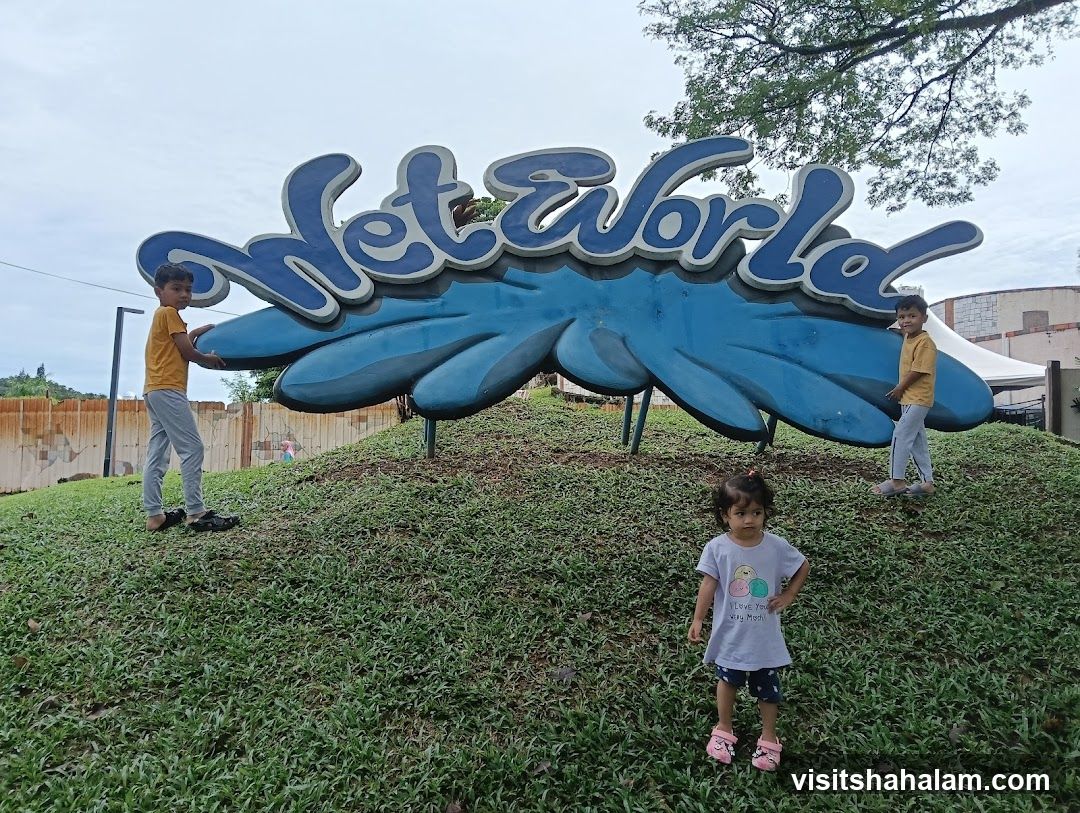 Net World Sign
