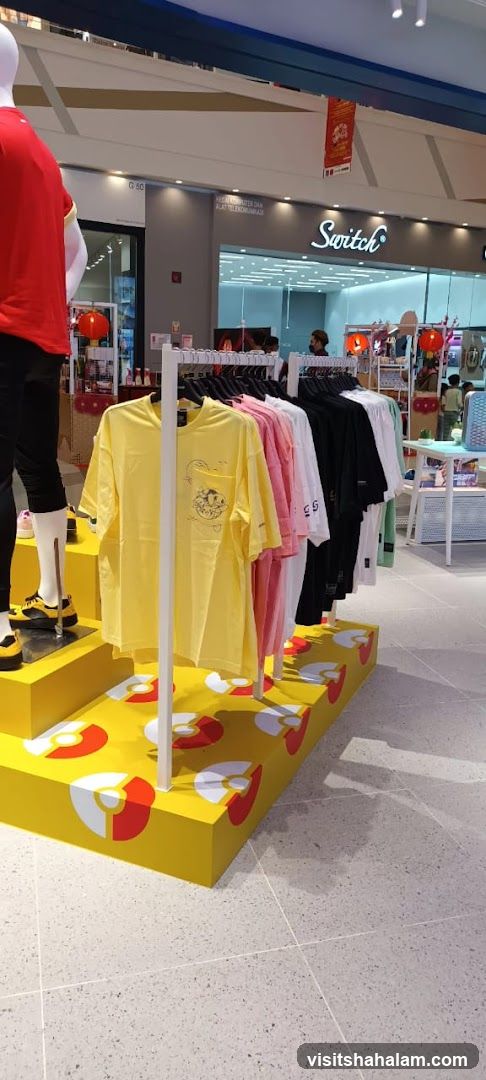 T-shirt Display