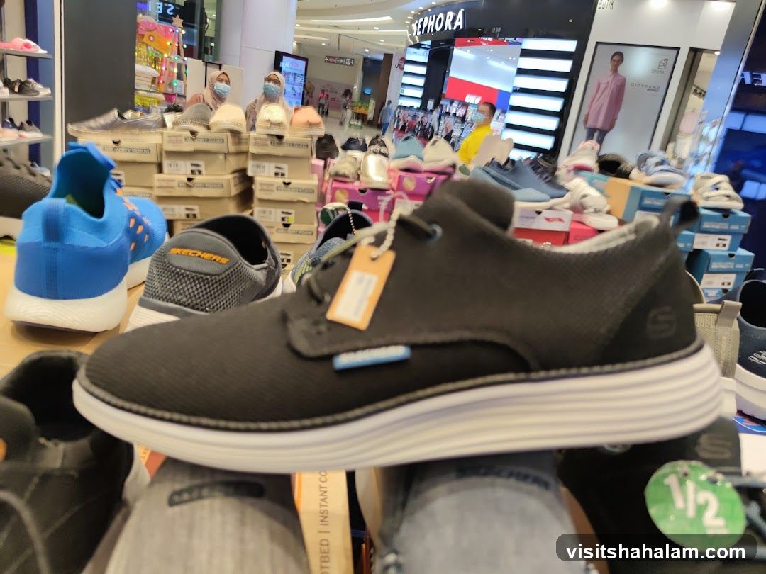 Shoe Display