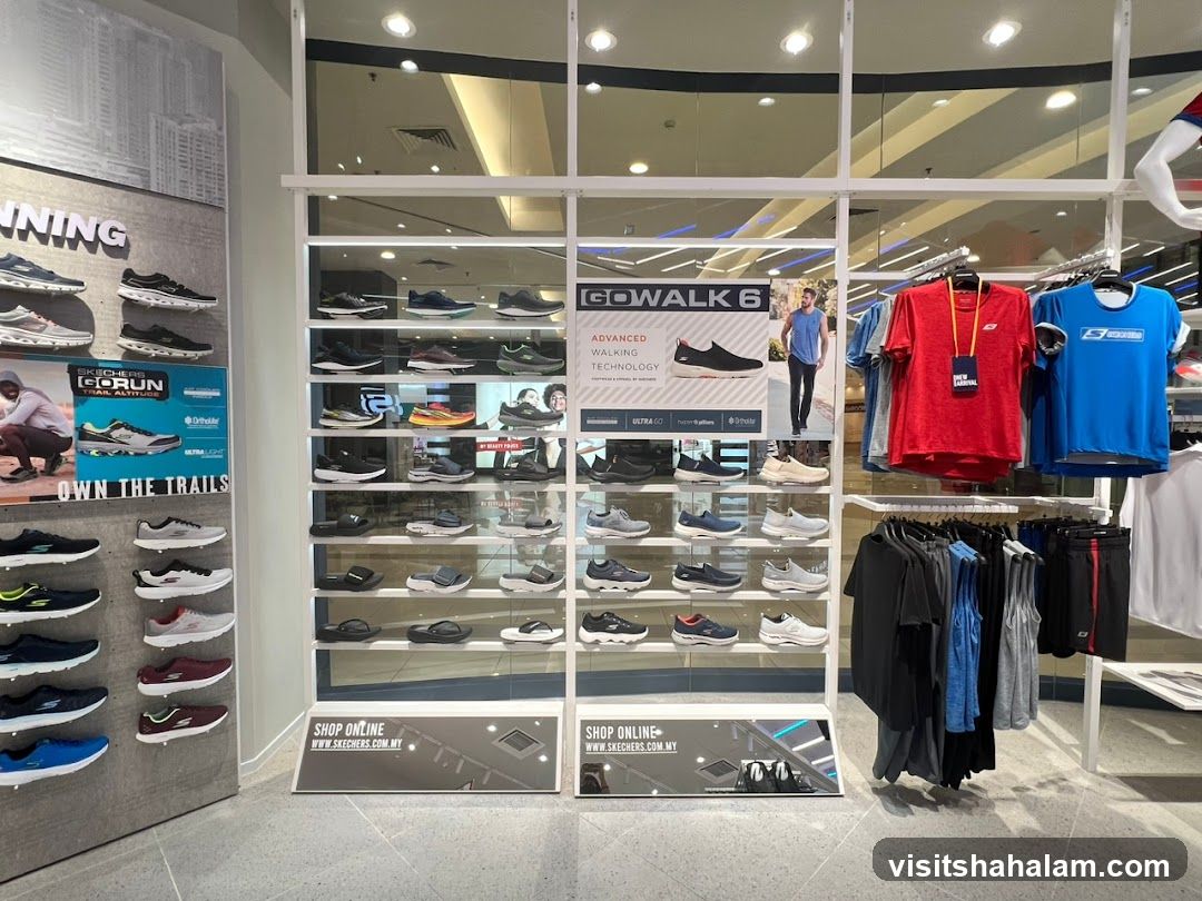 Skechers Store Display