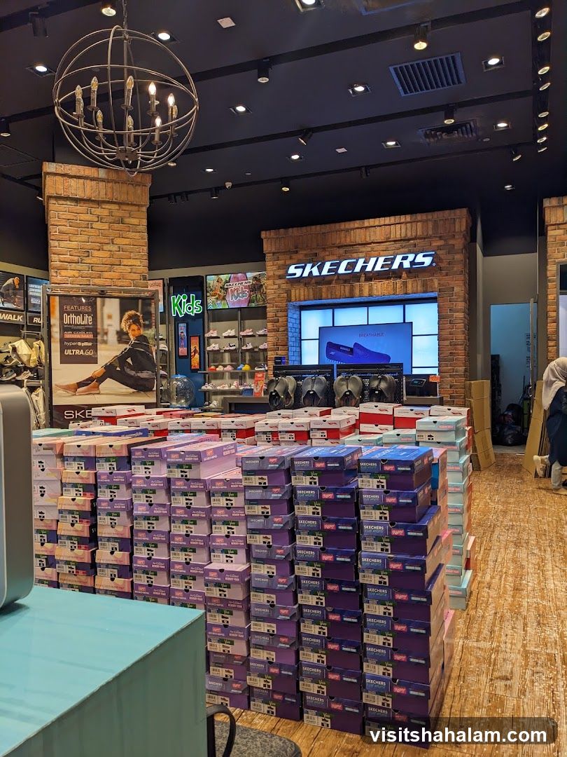 Skechers Shoe Store Interior